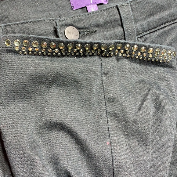 NYDJ crop jeans w/crystal embellishments stretch - Picture 14 of 16